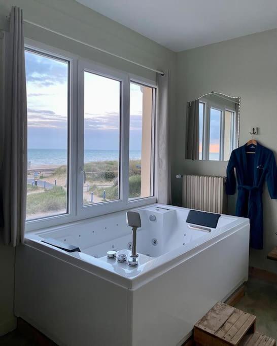 Spa Privatif Face Mer Riva Romantic & Spa Ouistreham Eksteriør bilde